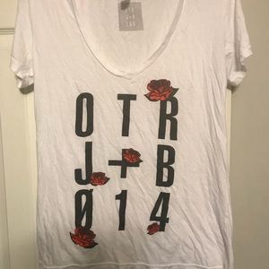 Beyoncé concert tee shirt 🌹